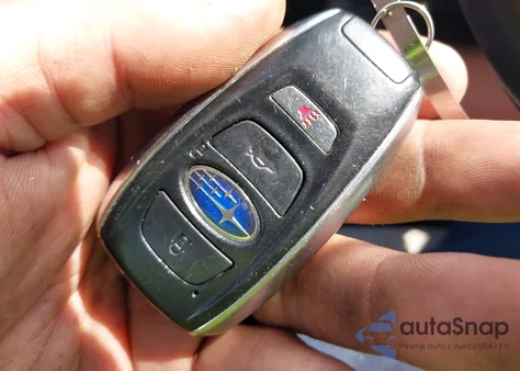 2021 Subaru Forester Premium z USA, uszkodzony, nr VIN JF2SKAJC2MH430736